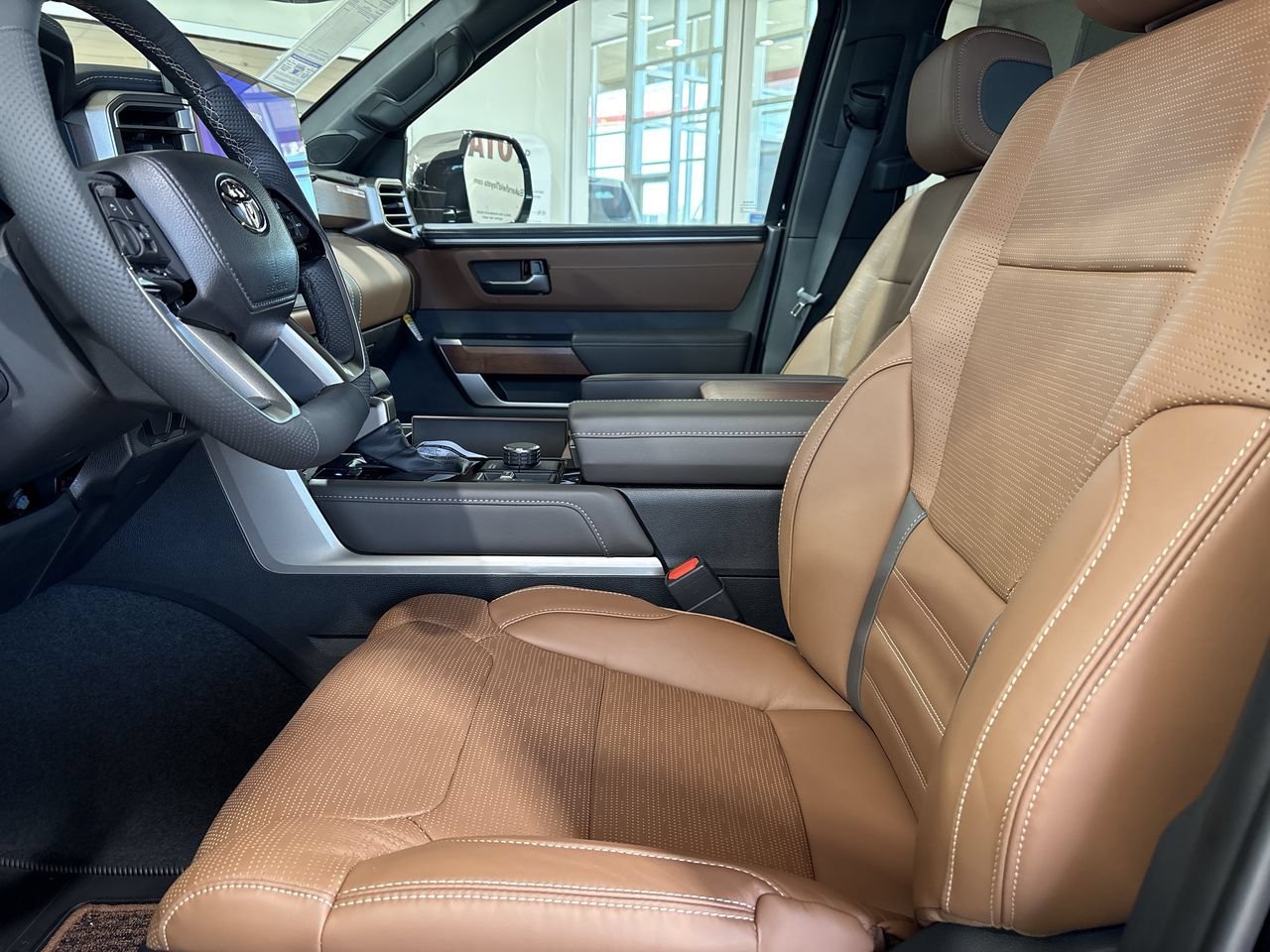 2026 Toyota Tundra 1794 Edition - Photo 11
