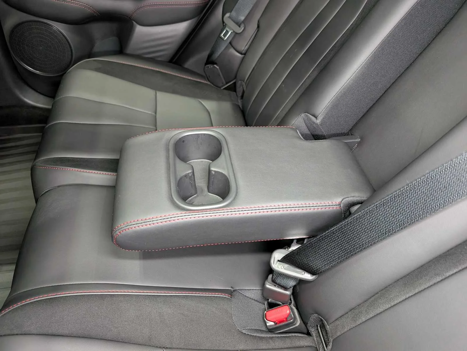 Used 2025 Urban Gray Pearl Acura w/A-Spec Package image 17