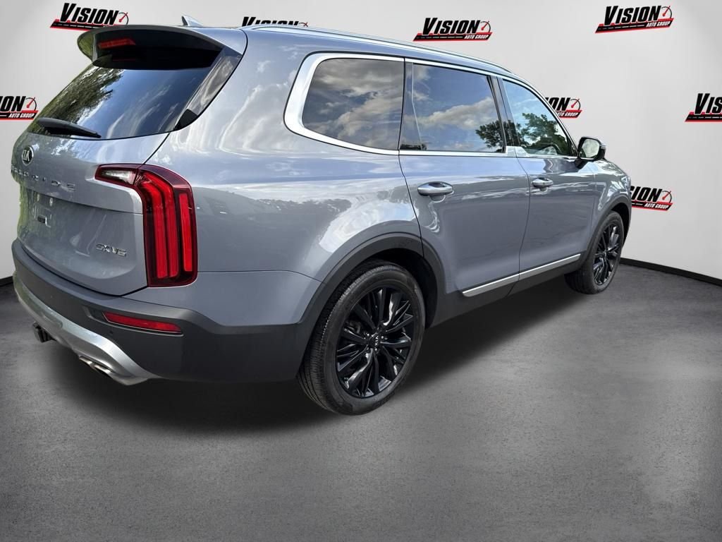 Used 2021 Silver Kia SX image 5