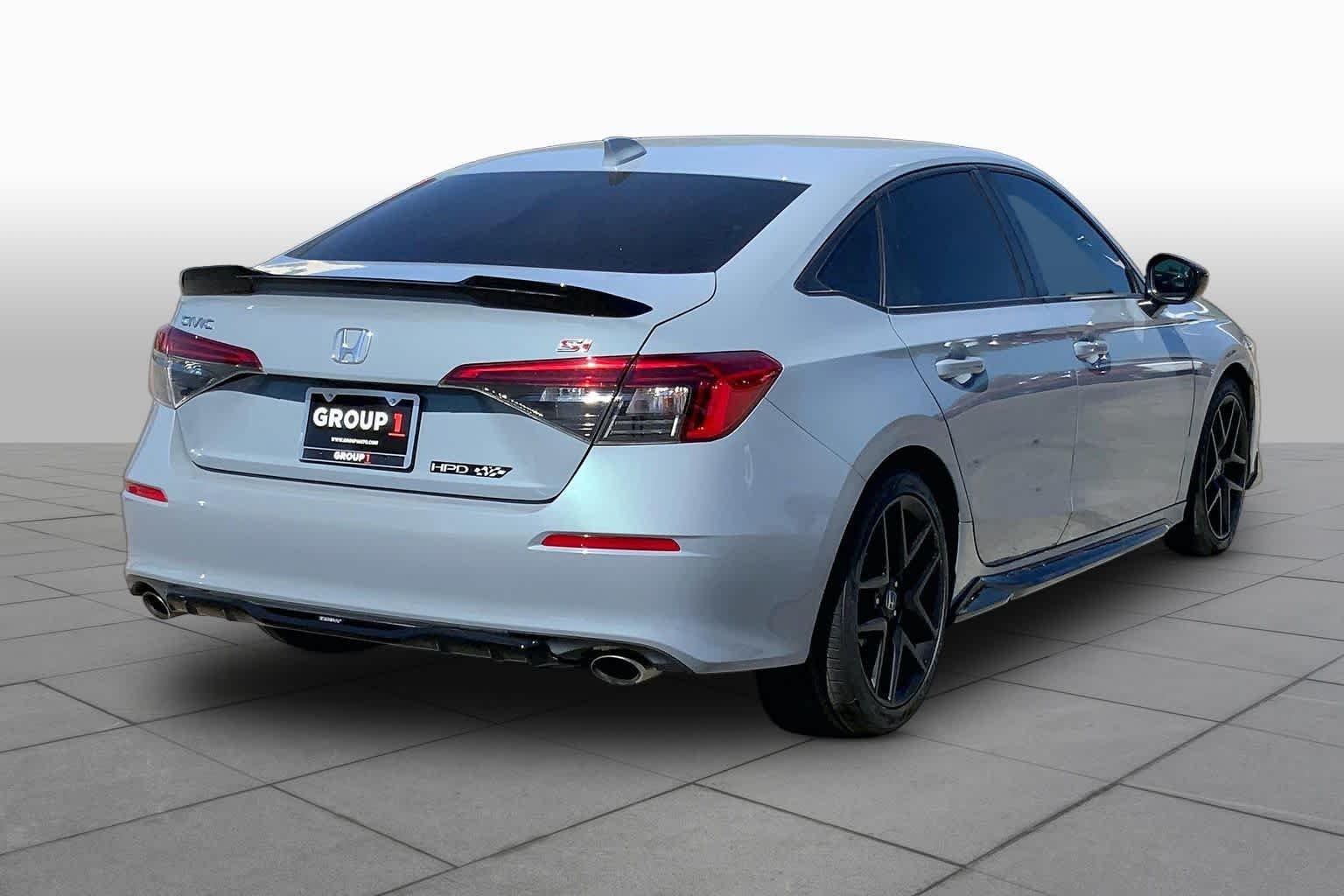 Certified Used 2023 Sonic Gray Pearl Honda  image 13