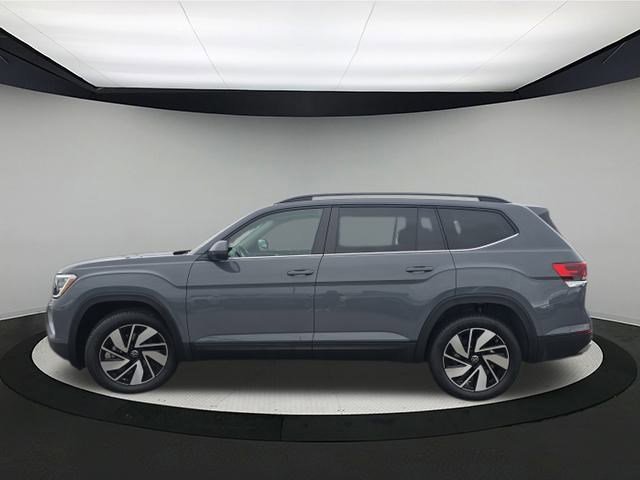New 2026 Pure Gray Volkswagen 2.0T SE w/Technology image 4