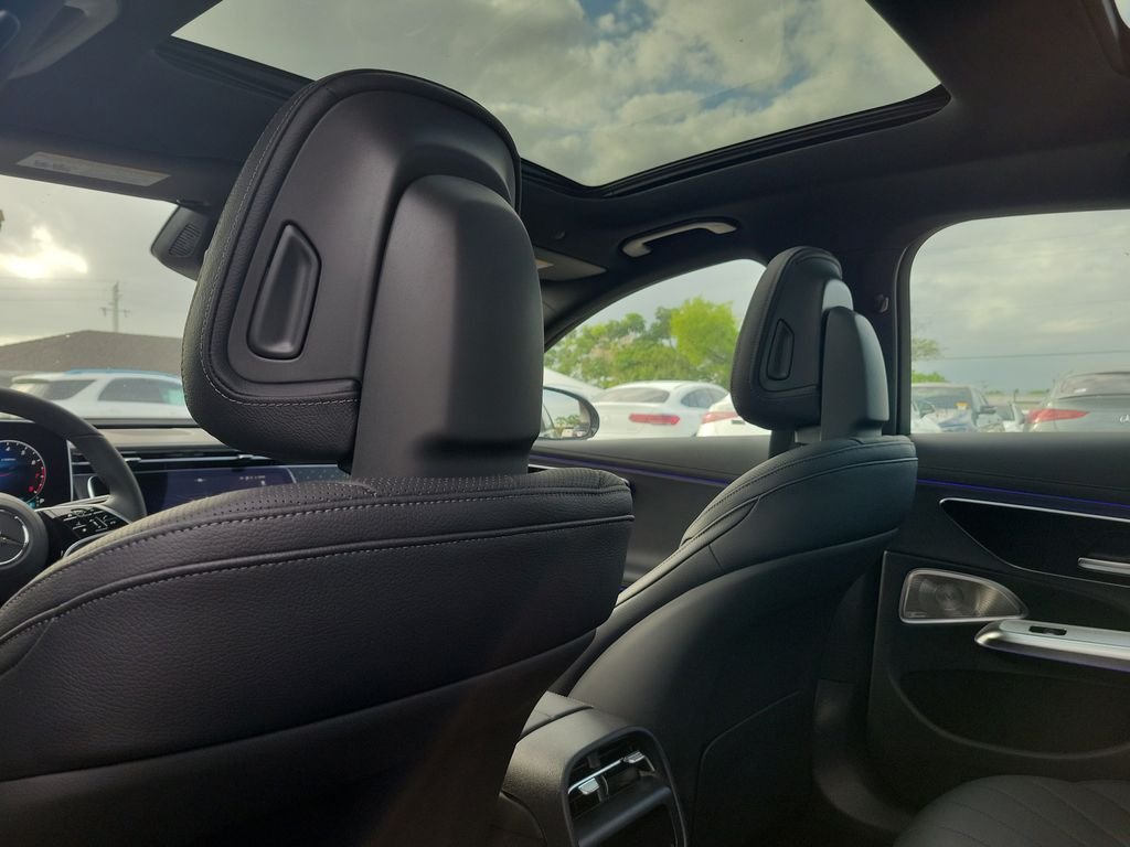 2026 Mercedes-Benz E-Class E350 - Photo 12
