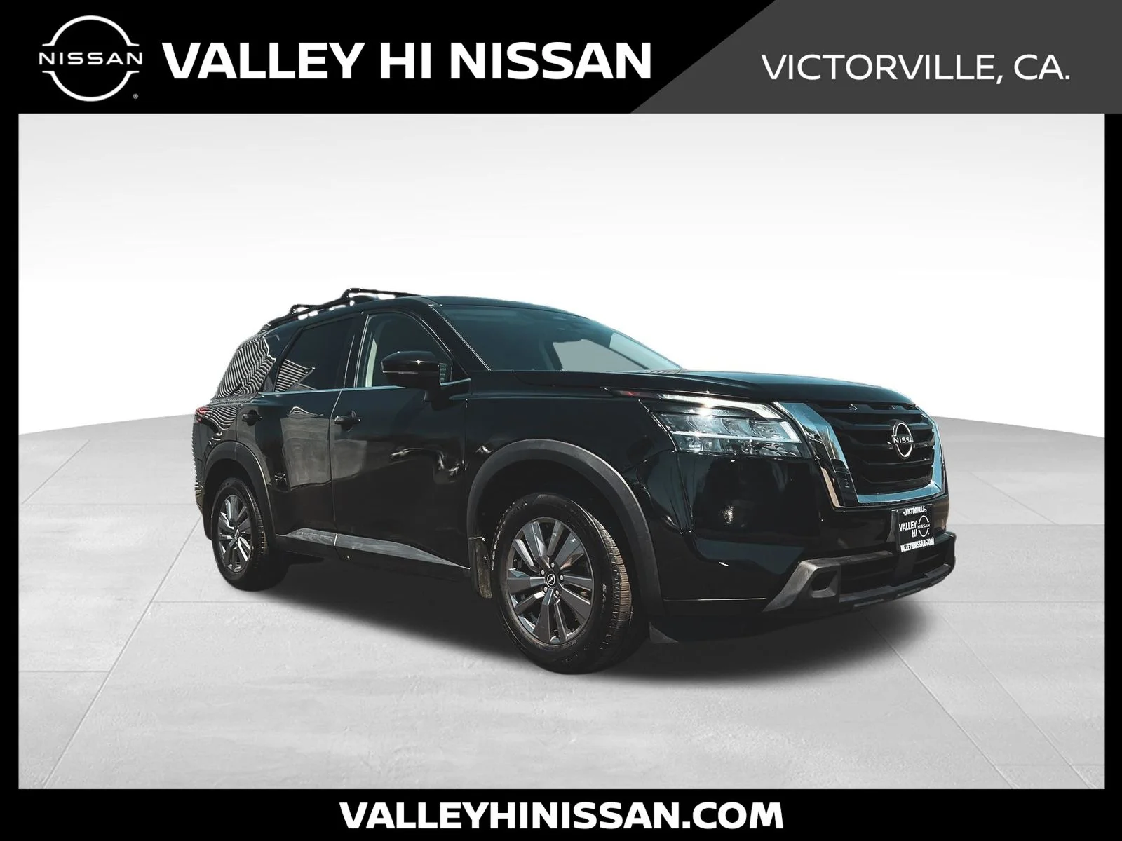 2022 Nissan Pathfinder SV 2WD's photo