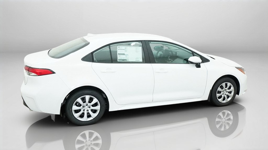 New 2027 Ice Cap Toyota LE image 38