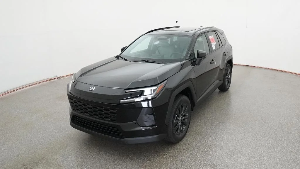 New 2026 Midnight Black Metallic Toyota XLE Premium image 20