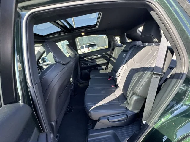 New 2027 Green INFINITI SPORT image 26