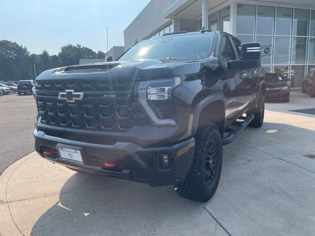 Used 2024 Black Chevrolet ZR2 image 5