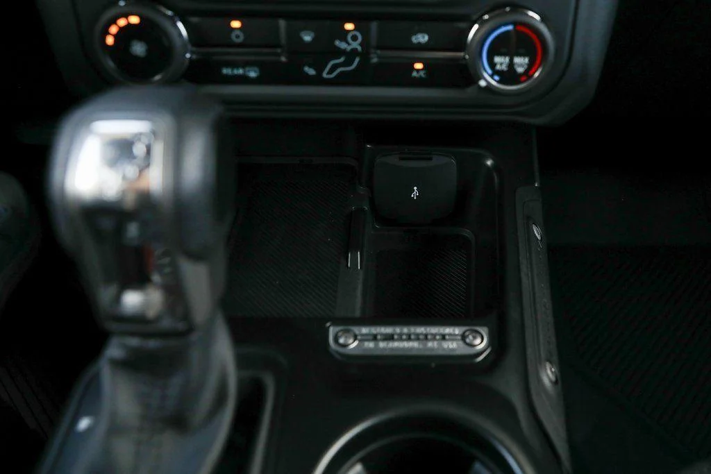 2025 Ford Bronco 4-Door Base - Photo 42