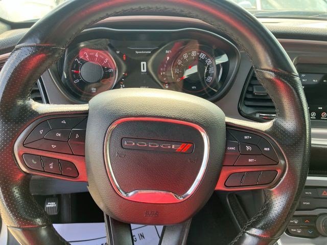 Used 2022 Triple Nickel Clearcoat Dodge SXT image 11