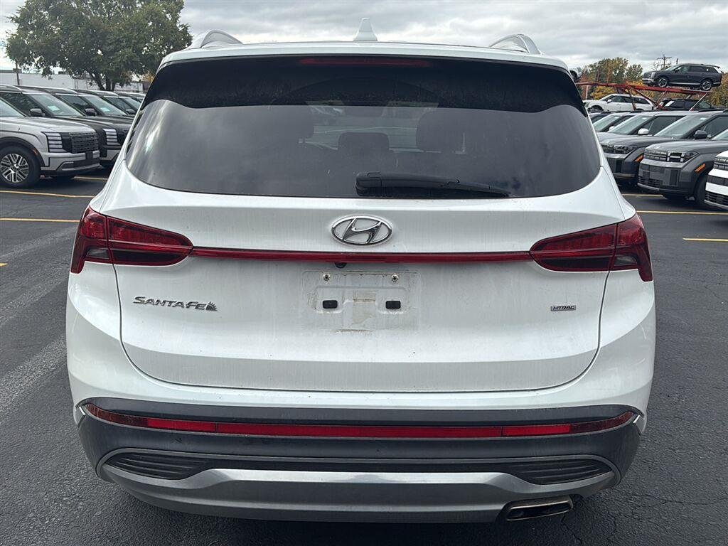 Used 2022 Quartz White Hyundai SEL image 6