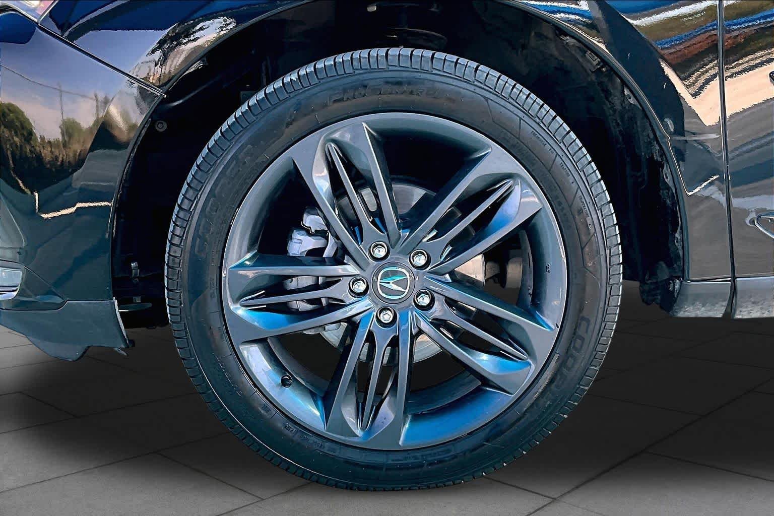 Used 2022 Majestic Black Pearl Acura w/A-Spec Package image 11