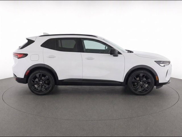 2023 Buick Envision Essence - Photo 8