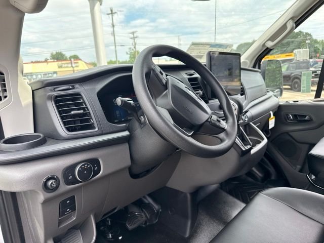 New 2026 Oxford White Ford Cargo Van image 26