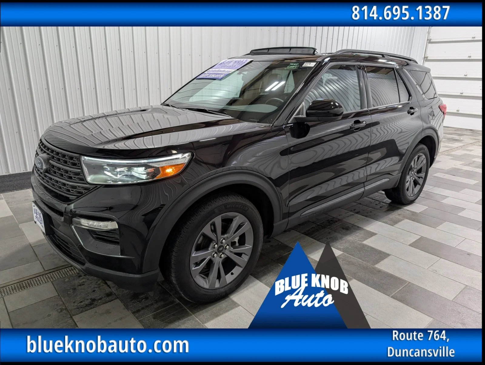 2023 Ford Explorer XLT 4WD's photo