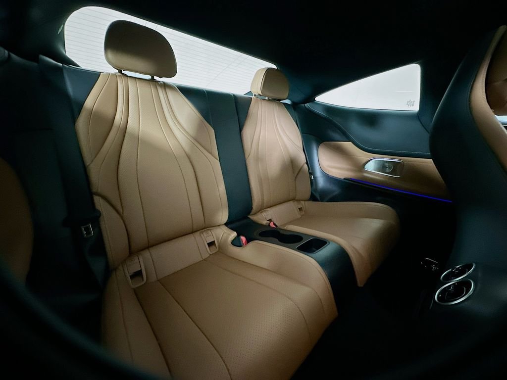 New 2026 Polar White Mercedes-Benz CLE 300 image 29