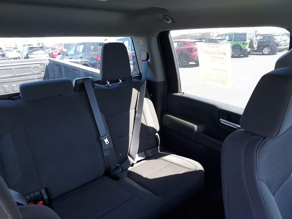 Used 2021 White Chevrolet LT image 14