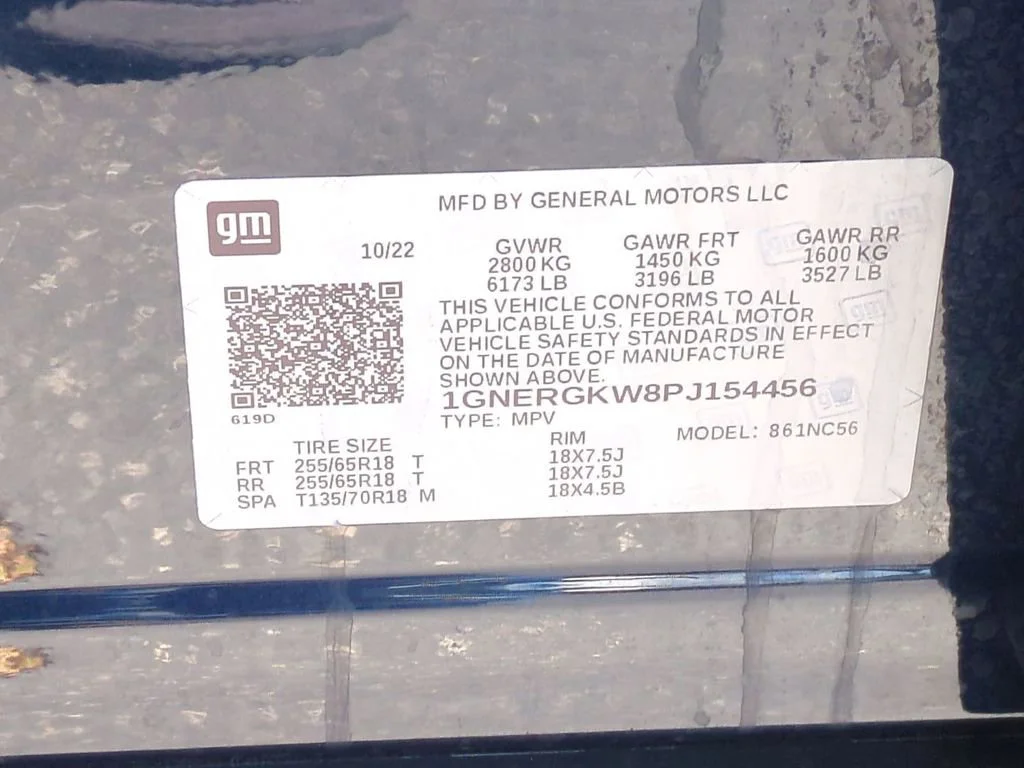 Used 2023 Northsky Blue Metallic Chevrolet LT Cloth image 37