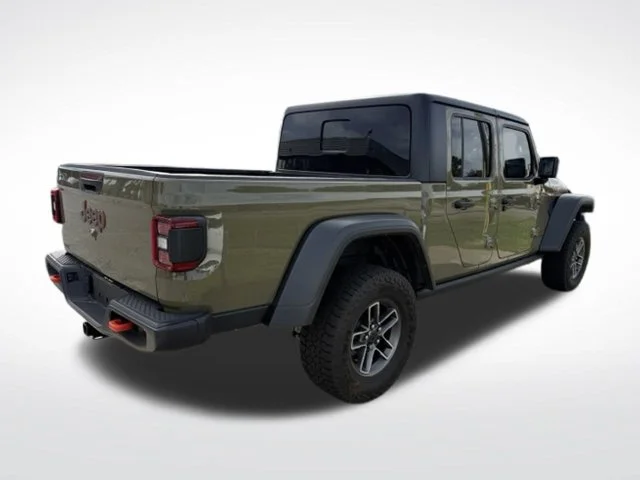 Used 2025  Jeep Mojave image 8