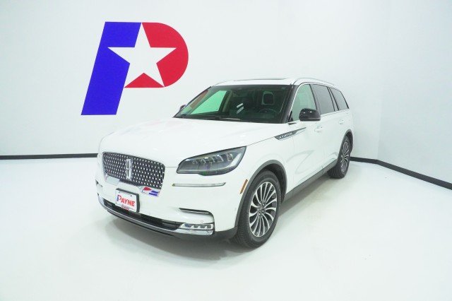 Used 2021 WHITE Lincoln Reserve image 1