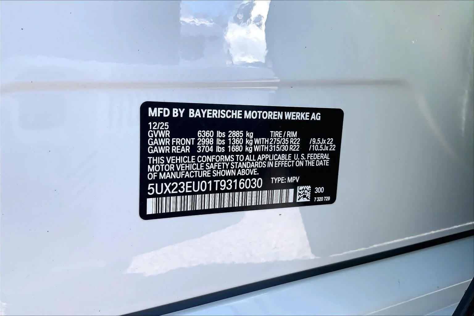 New 2026 Alpine White BMW xDrive40i image 18
