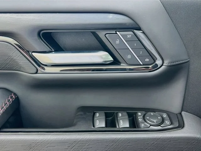 2026 GMC Sierra 2500HD AT4X - Photo 13
