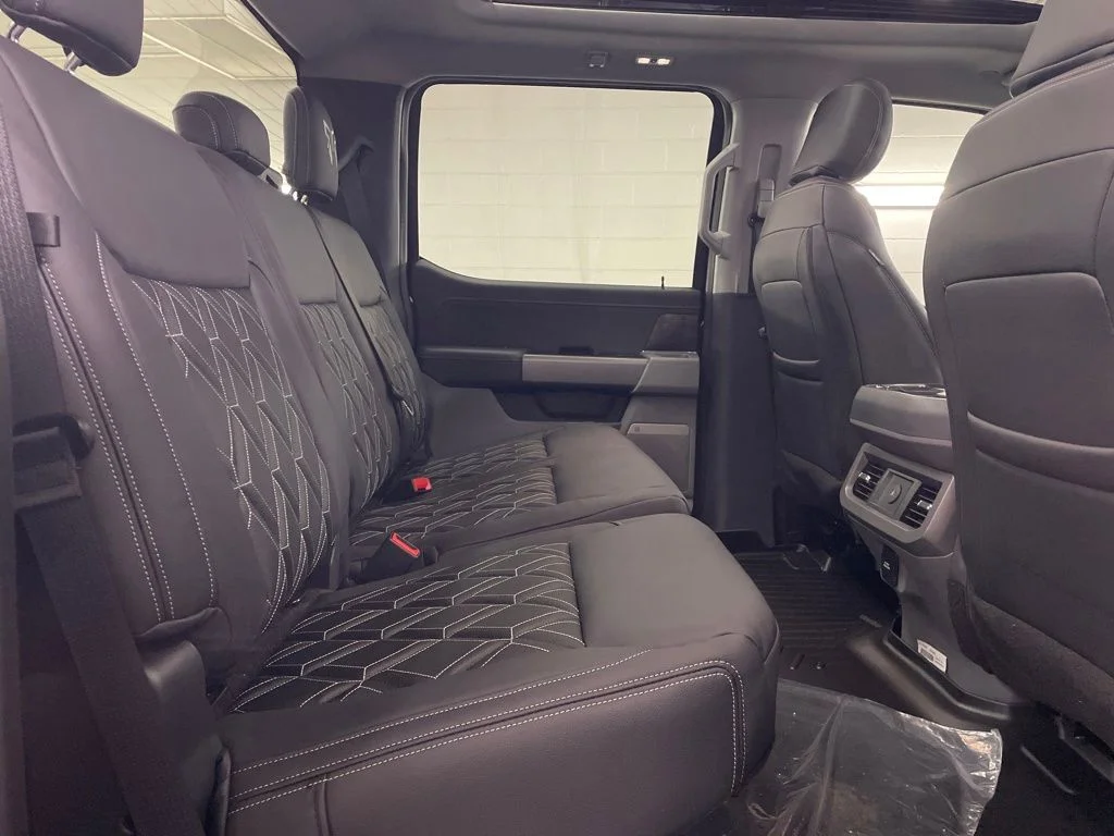 2026 Ford F-250 Super Duty XLT - Photo 30