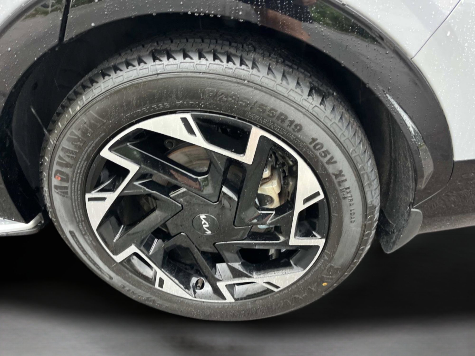 Certified Used 2023 Wolf Gray Kia SX-Prestige image 40