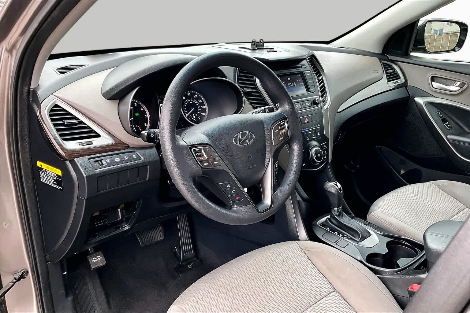 Used 2017 Mineral Gray Hyundai 2.4L image 17