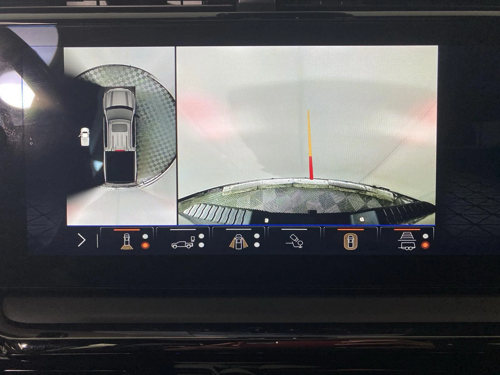 Used 2024 Sterling Metallic GMC AT4X image 25