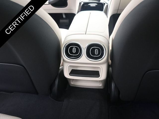 Used 2025 White Mercedes-Benz GLC 300 image 24