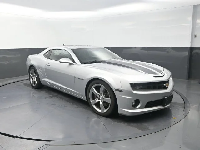 Used 2010 Silver Chevrolet SS image 10