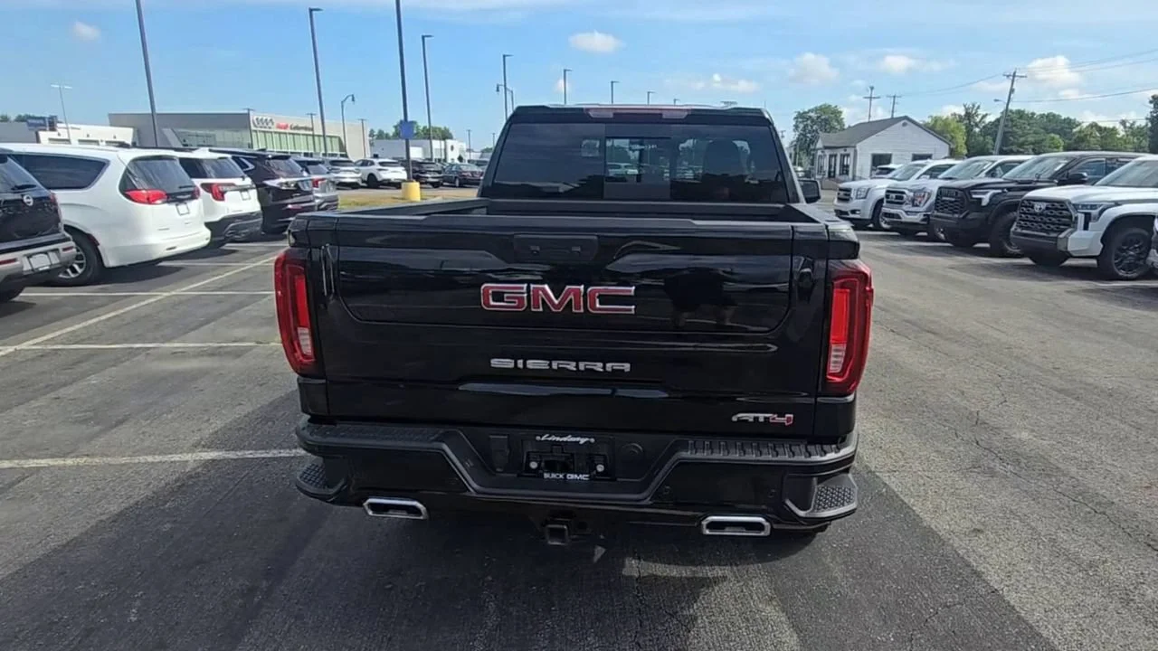 Used 2024 Onyx Black GMC AT4 image 8