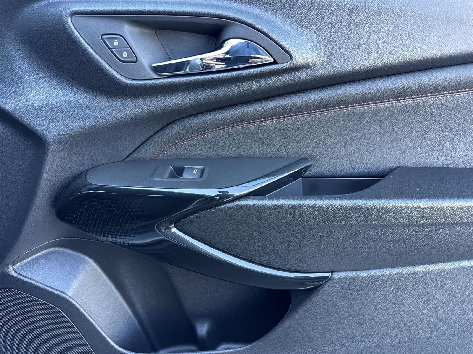 New 2026 Sterling Gray Metallic Chevrolet 2RS image 31