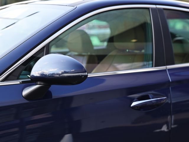 Used 2020 Stormy Blue Hyundai Limited image 11