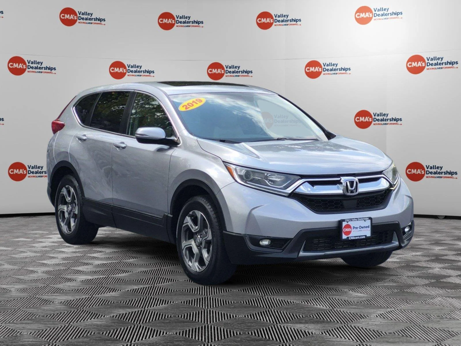 Used 2019 Lunar Silver Metallic Honda EX-L image 14