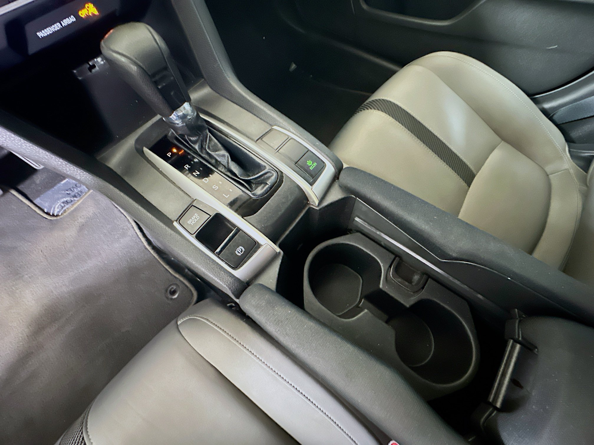 Used 2018 Gray Honda LX image 21