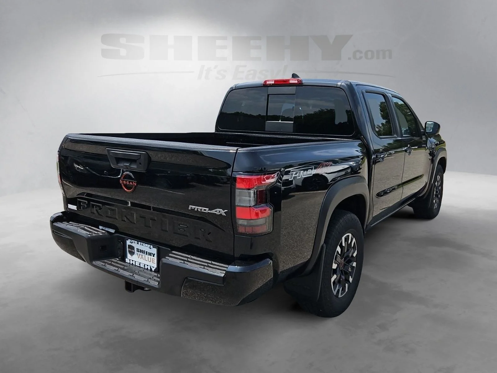 Used 2023 Black Nissan PRO-4X image 12