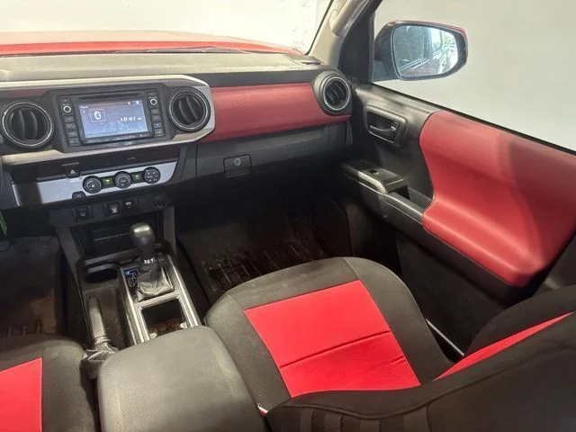 Used 2019 Red Toyota SR5 image 22
