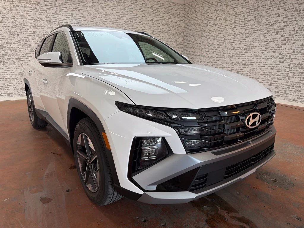 New 2026 Serenity White Pearl Hyundai SEL Premium image 9