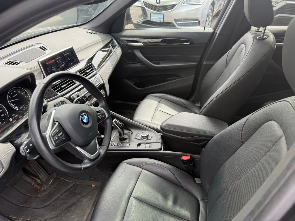 Used 2021 Mineral Gray Metallic BMW xDrive28i image 6