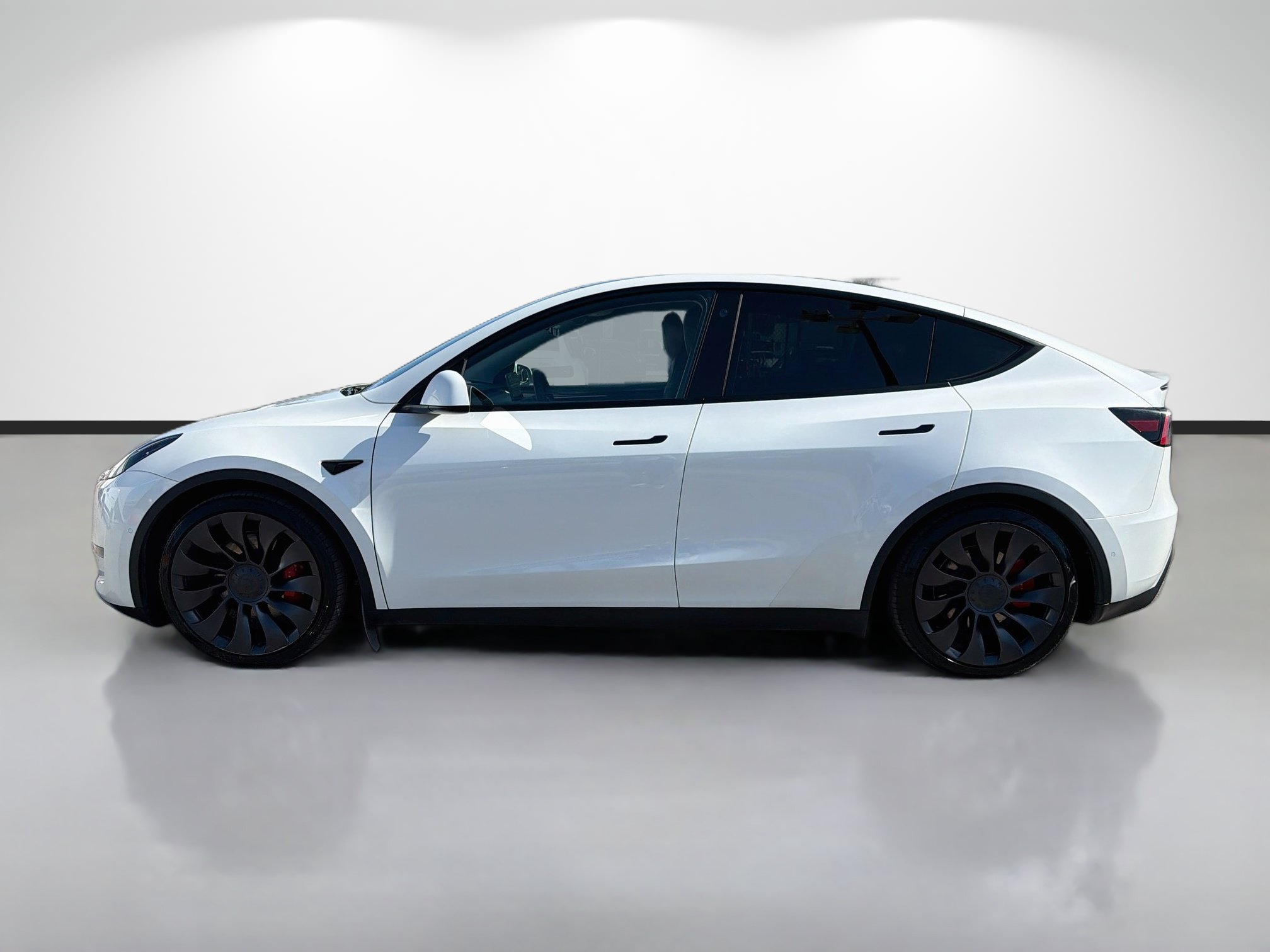Used 2023 White Tesla Performance image 2