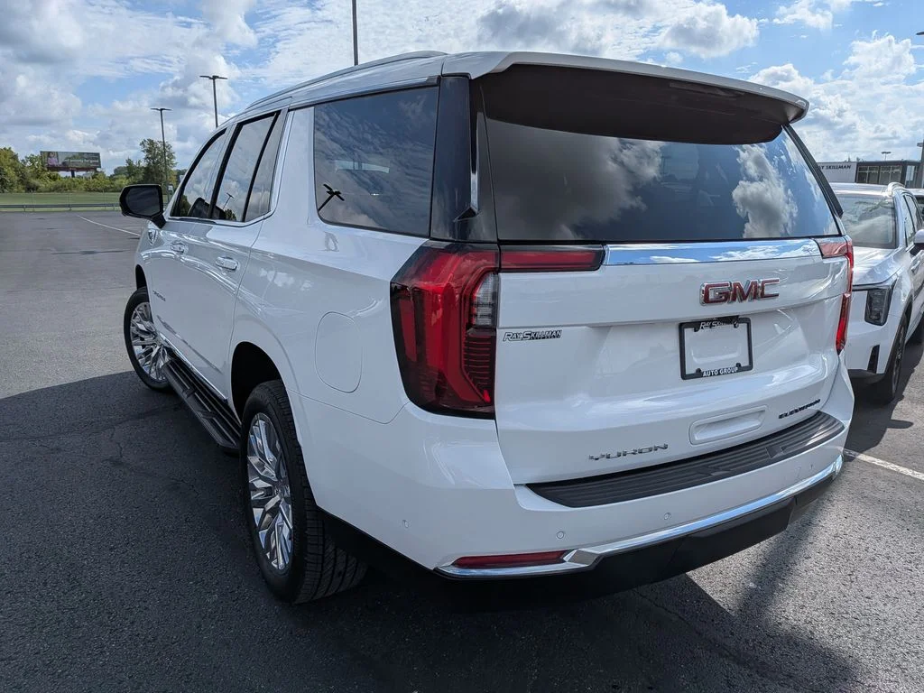 Used 2026 Summit White GMC Elevation image 5