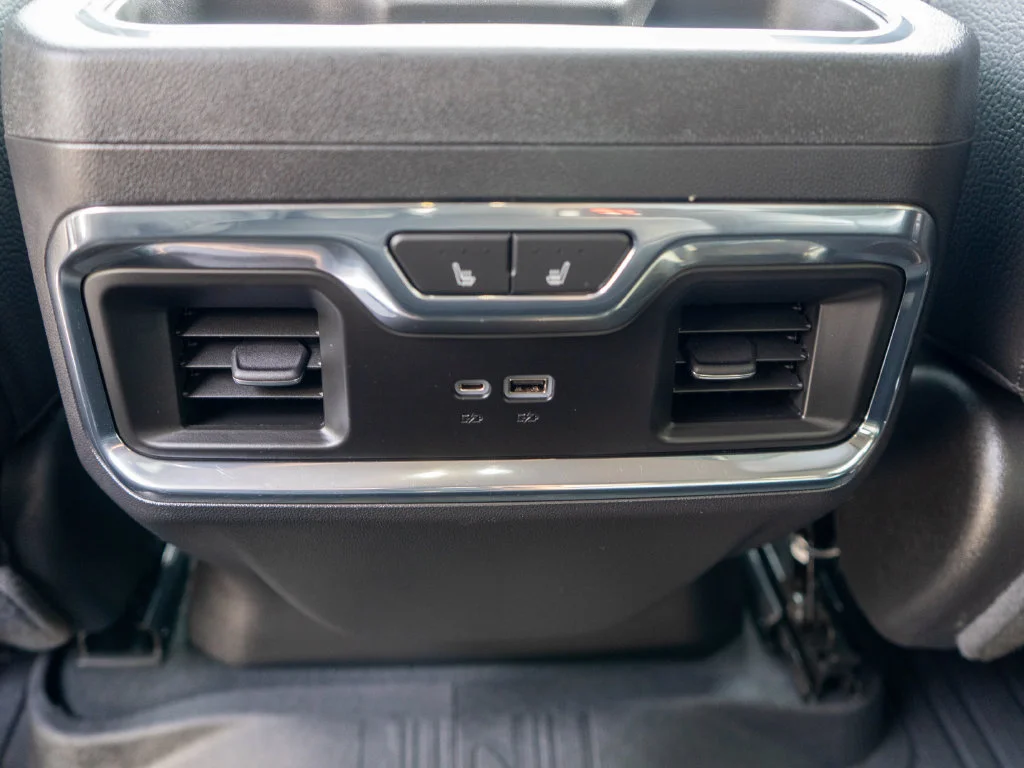 Used 2023 White GMC Denali image 15