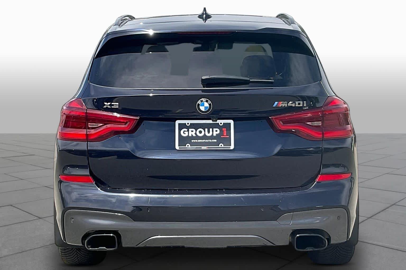 Used 2018 Carbon Black Metallic BMW M40i image 4