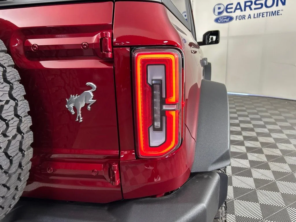New 2026 Ruby Red Metallic Tinted Clearcoat Ford Outer Banks® image 6