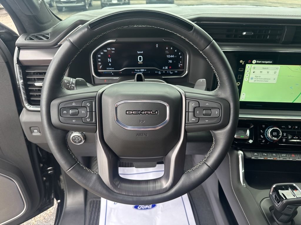 Used 2025 Black GMC Denali Ultimate image 4