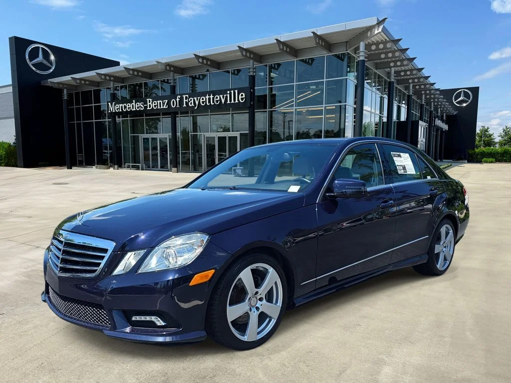 2011 Mercedes-Benz E-Class's photo