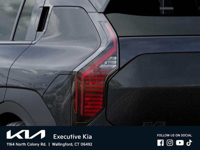 New 2027 Interstellar Gray Kia Wind image 11