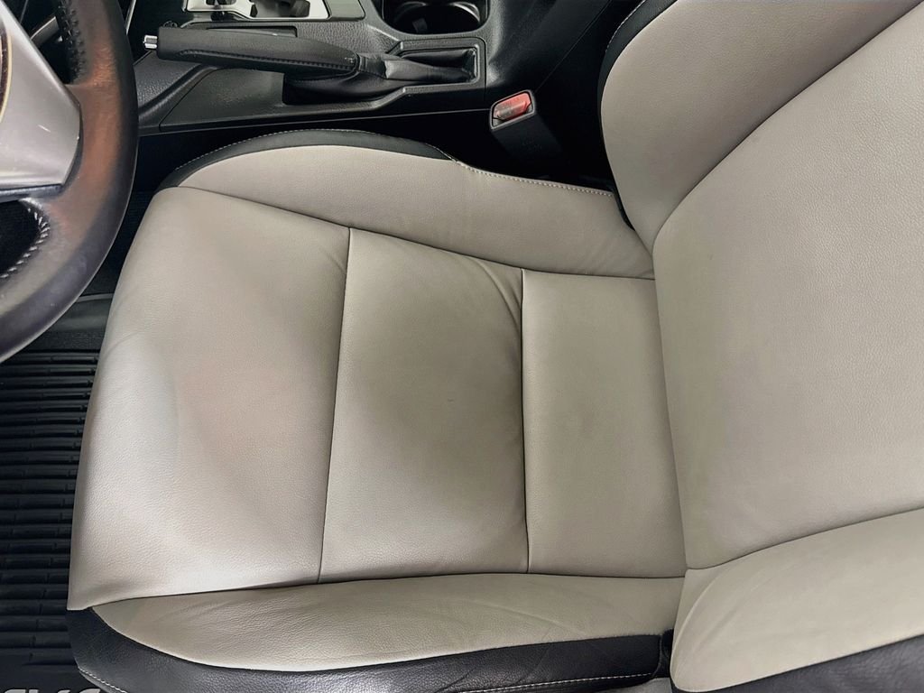 Used 2016 Blizzard Pearl Toyota Limited image 17