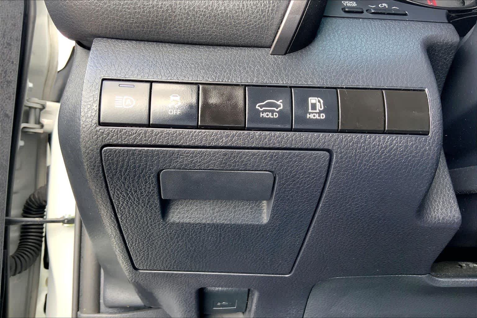Used 2024 Ice Edge Toyota XSE image 33